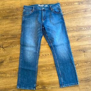 36x32 Wrangler Retro Slim Straight. EXCELLENT Condition